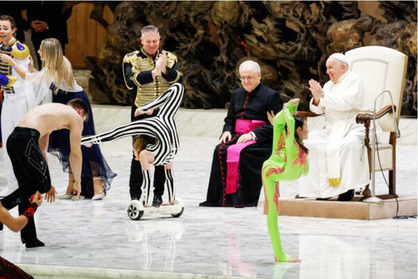 Pope Circus 2